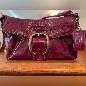 Coach Poppy patent leather shoulder bag